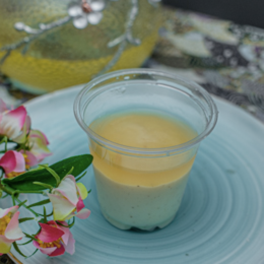 Panna cotta vanille coulis Yuzu